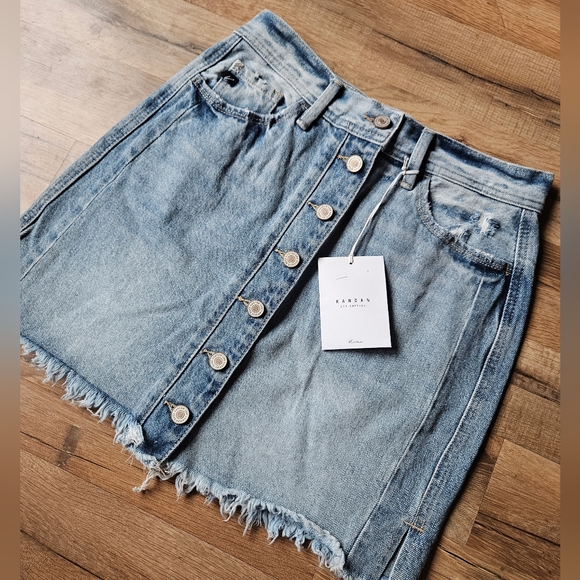 Kancan Collins Button down A-line skirt - Picture 4 of 6